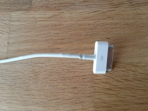 Cómo reparar un cable de alimentación (TUTORIAL)