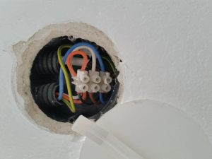 Conexión de interruptores de persianas – Cómo funciona (CONSEJOS)