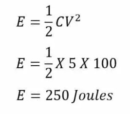 Calculadora de carga de capacitor y constante de tiempo