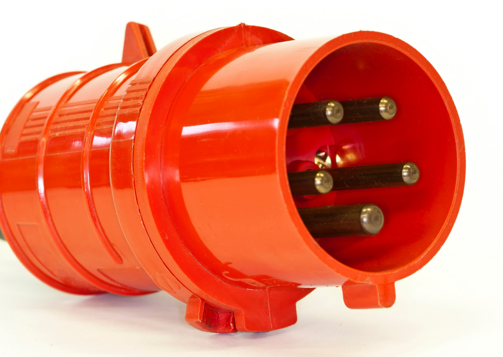 Conectar enchufe CEE ⚡(INSTRUCCIONES paso a paso) 🔎