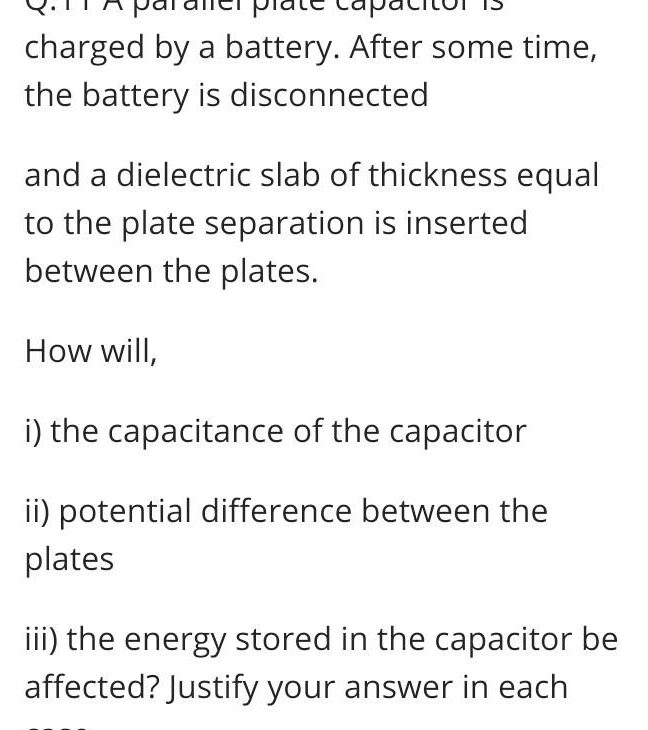 P.11 Un condensador de placas paralelas se carga mediante una batería.