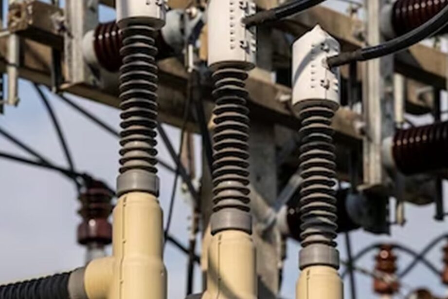 ¿Qué es un aislador eléctrico y tipos de aisladores? Schneider...